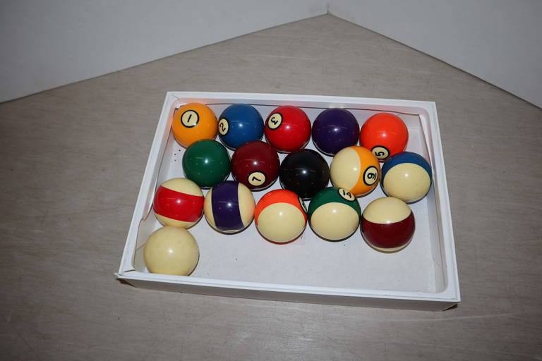 Complete set of billiard balls (0656A) on Feb 06, 2022 South Jersey