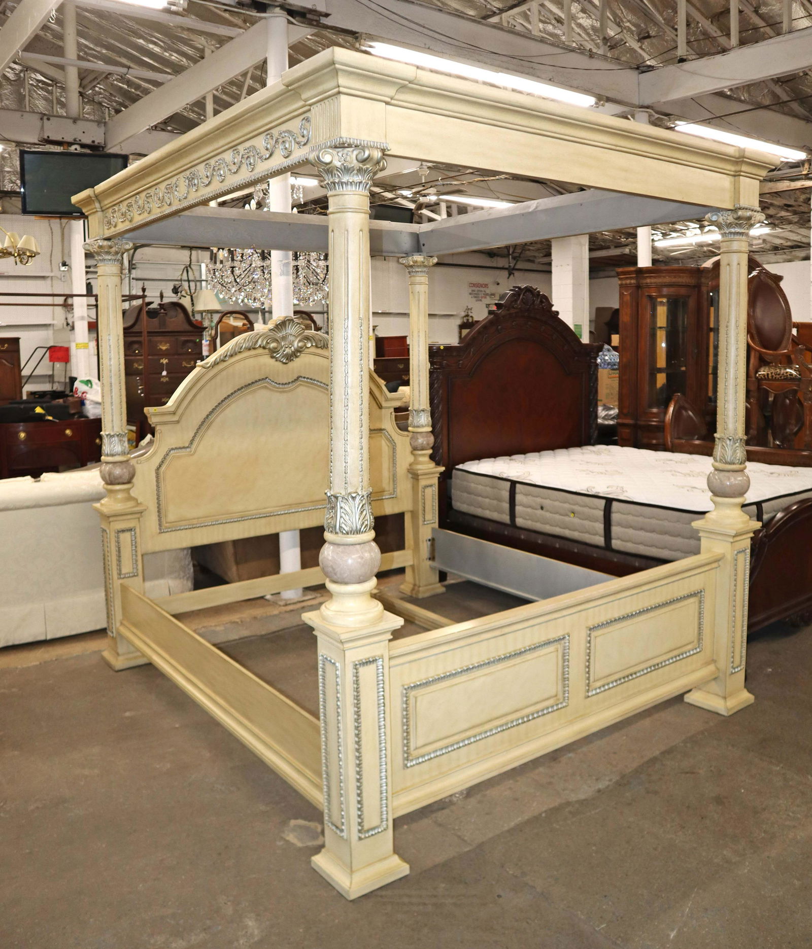 Classical king size full canopy decorator bed (1 of 5)