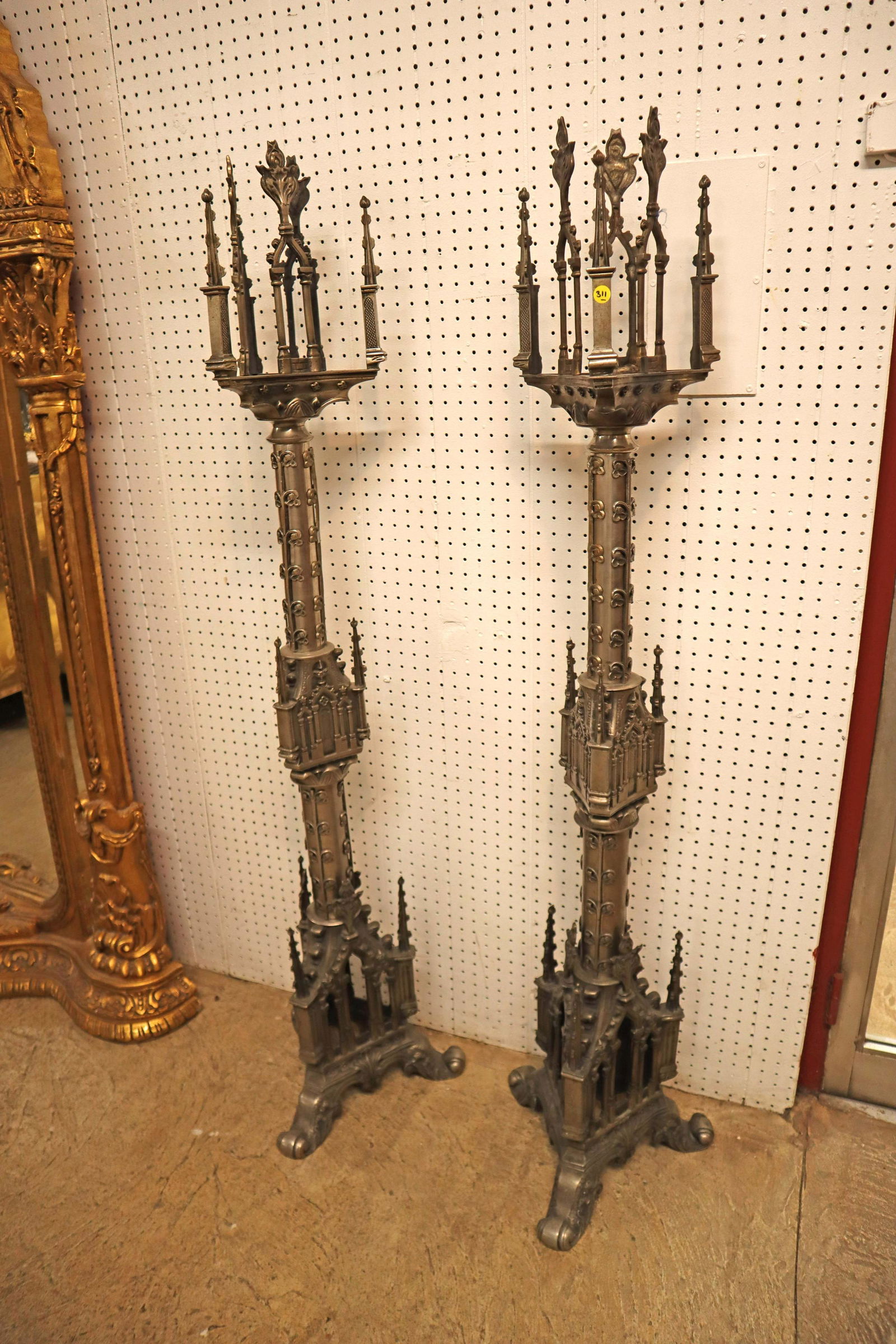 PR vintage Gothic metal candle stands (1 of 4)