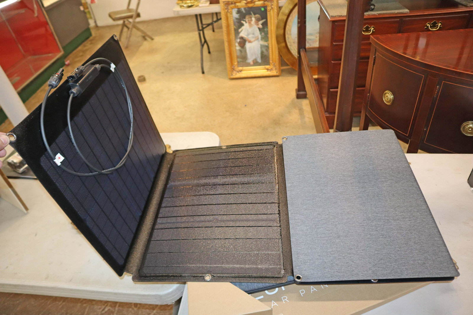 New never used 110 watt Ecoflow solar panel: New Never used 110 watt Ecoflow solar panel approx. 24" w x 18" h