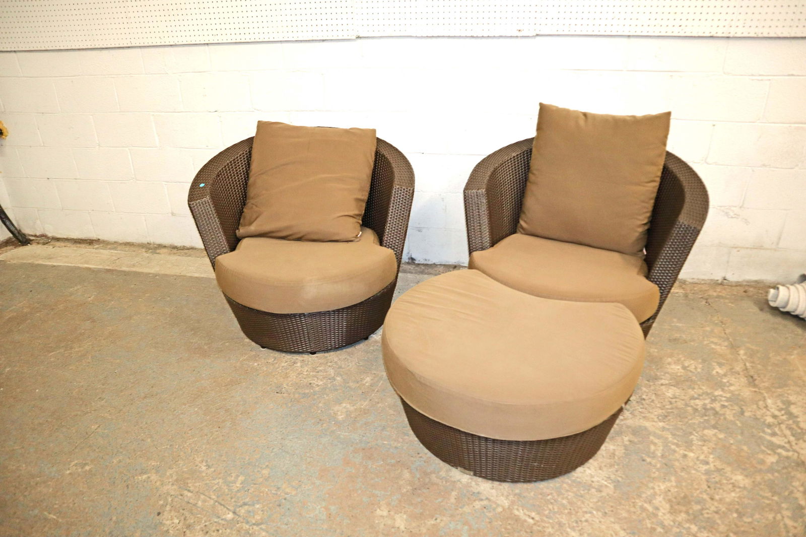 3pc Rausch Classics resin wicker chairs & ottoman patio furniture (1 of 5)