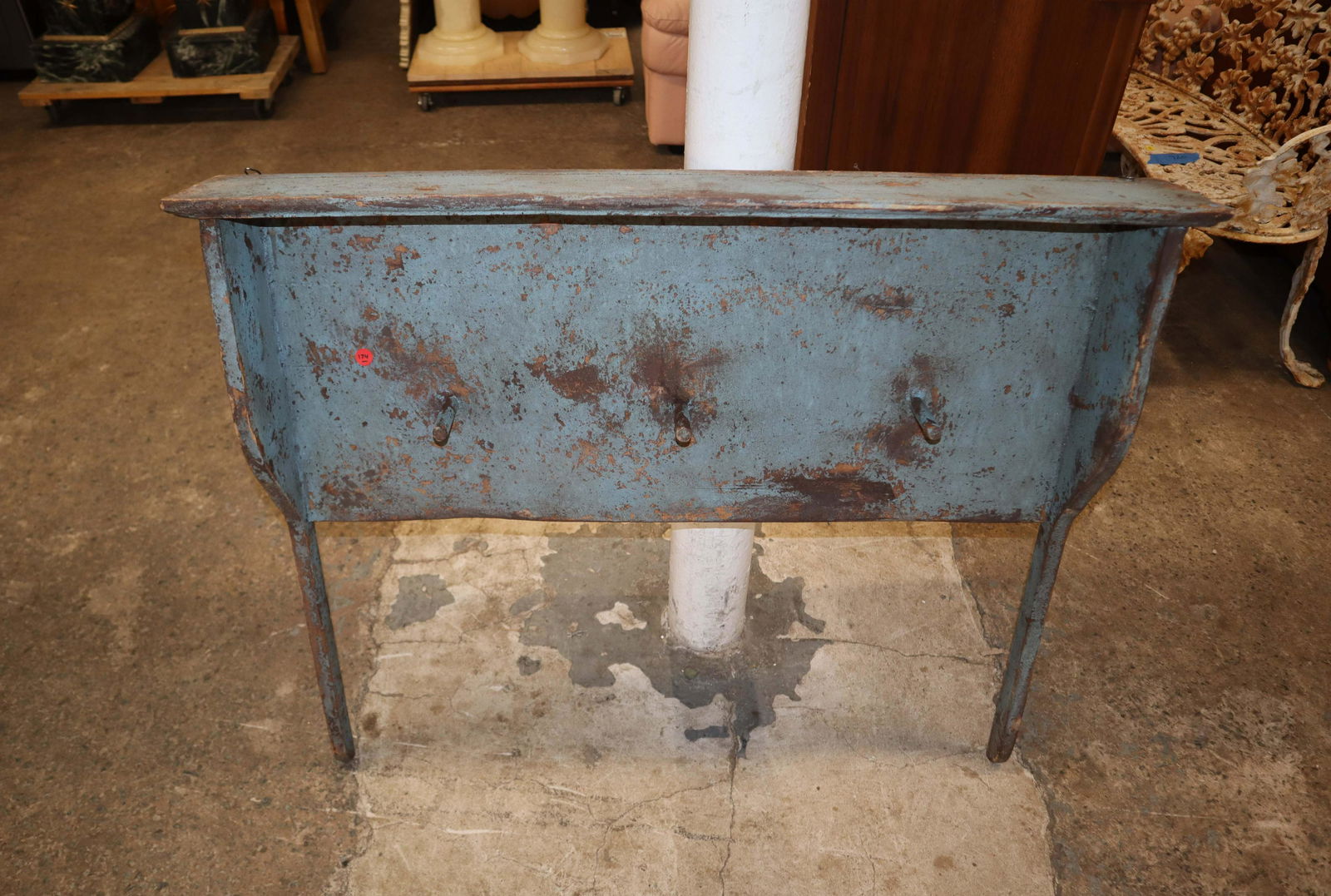 Antique primitive hanging hat rack (1 of 3)