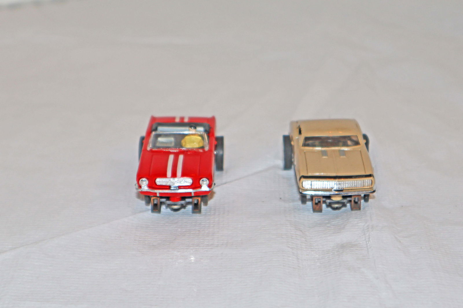 Aurora Model Motoring HO Scale slot cars (1 of 5)