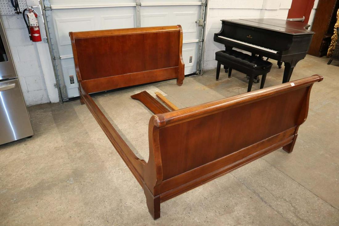 Mahogany queen size sleigh bed with rails (1 of 3)