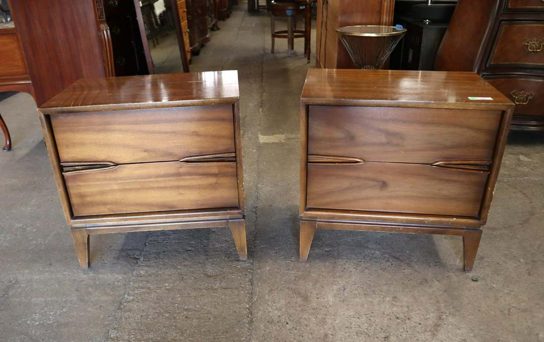 PR MCM walnut 2 drawer nightstands (1 of 6)