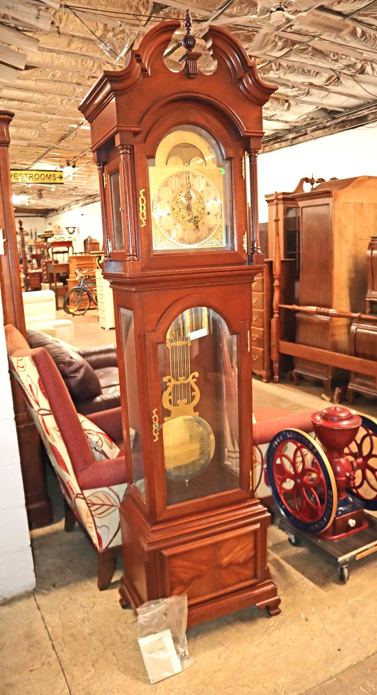 Ethan Allen burl mahogany grandfather clock (0839) on Jun 19, 2022