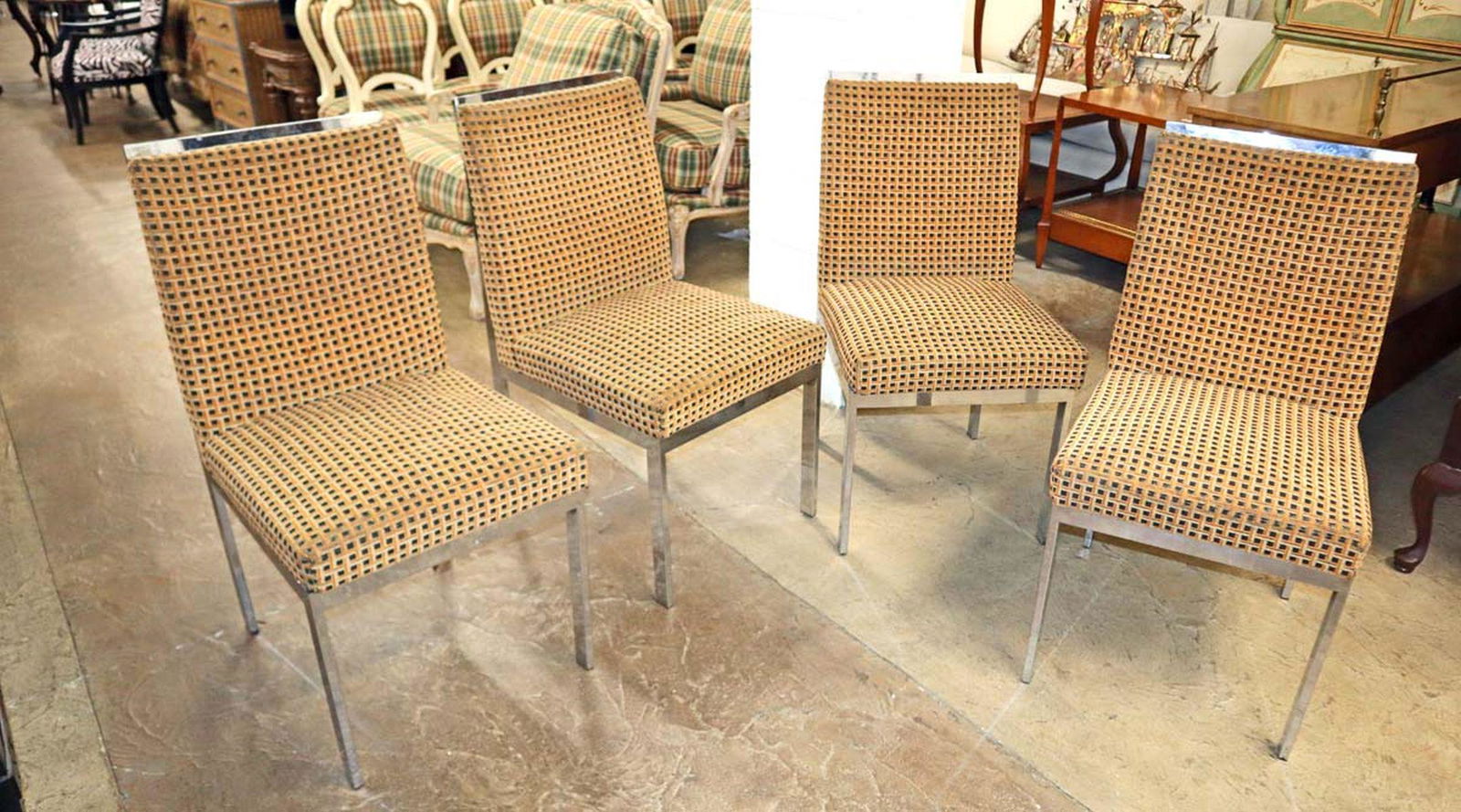 Set of 4 mid century milo Baughman style chrome and original upholstery chairs (1 of 3)