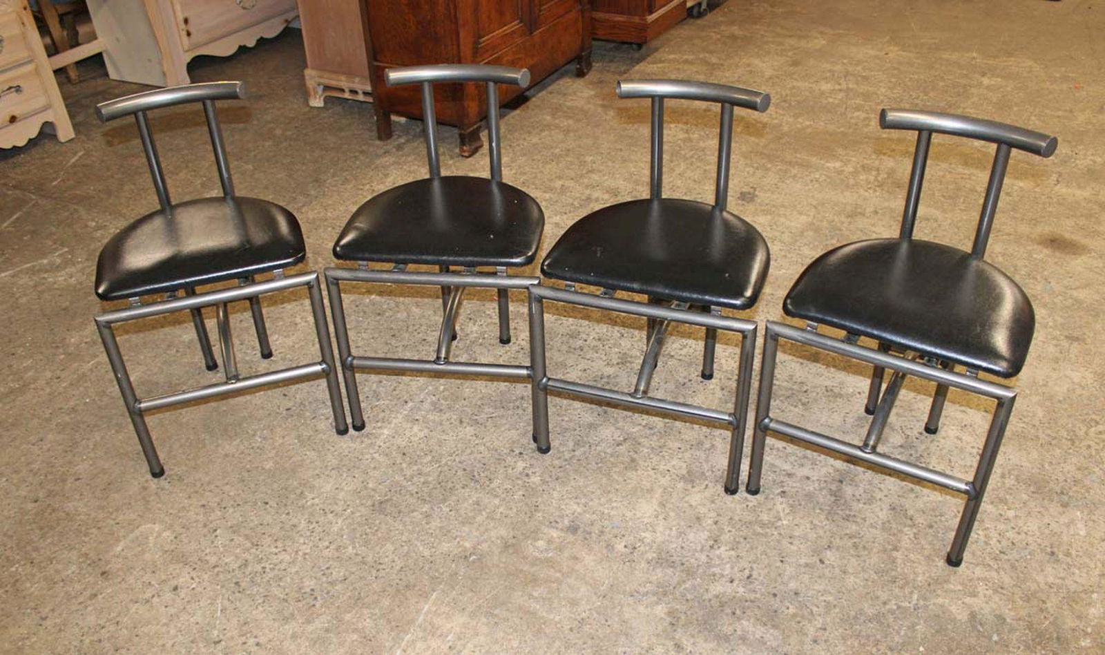 Set of 4 modern design welded metal and leather style seated chairs by Amisco Industries (1 of 6)