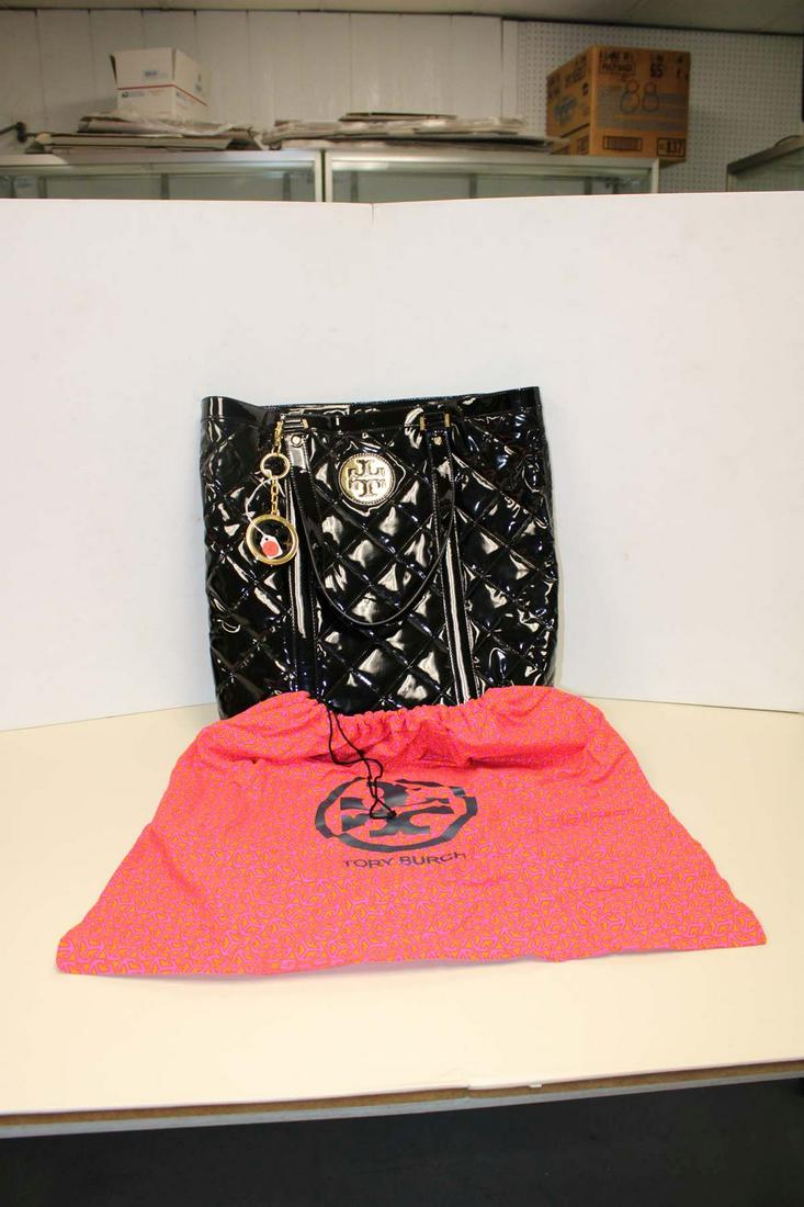Black Tory Burch style double handled handbag purse NOT AUTHENTICATED (Bid at your own judgement) (1 of 5)
