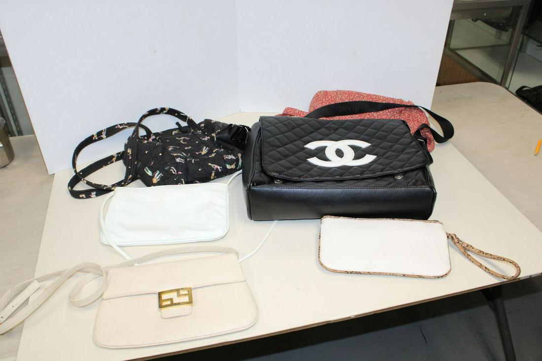 Group lot of 6 vintage purses various sizes, various material and various makers (1 of 4)