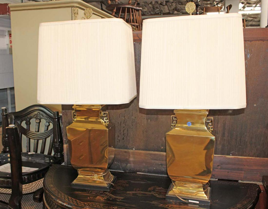 PR vintage Asian inspired brass table lamps (1 of 2)