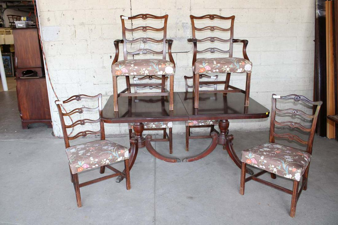Vintage mahogany 7pc dining room set: Vintage mahogany 7pc dining room table and 6 chairs approx. Table: 66" w x 42" d x 30" h Arc Chairs: 24" w x 24" d x 38" h Side Chairs: 22" w x 22" d x 37" h seat height 18"