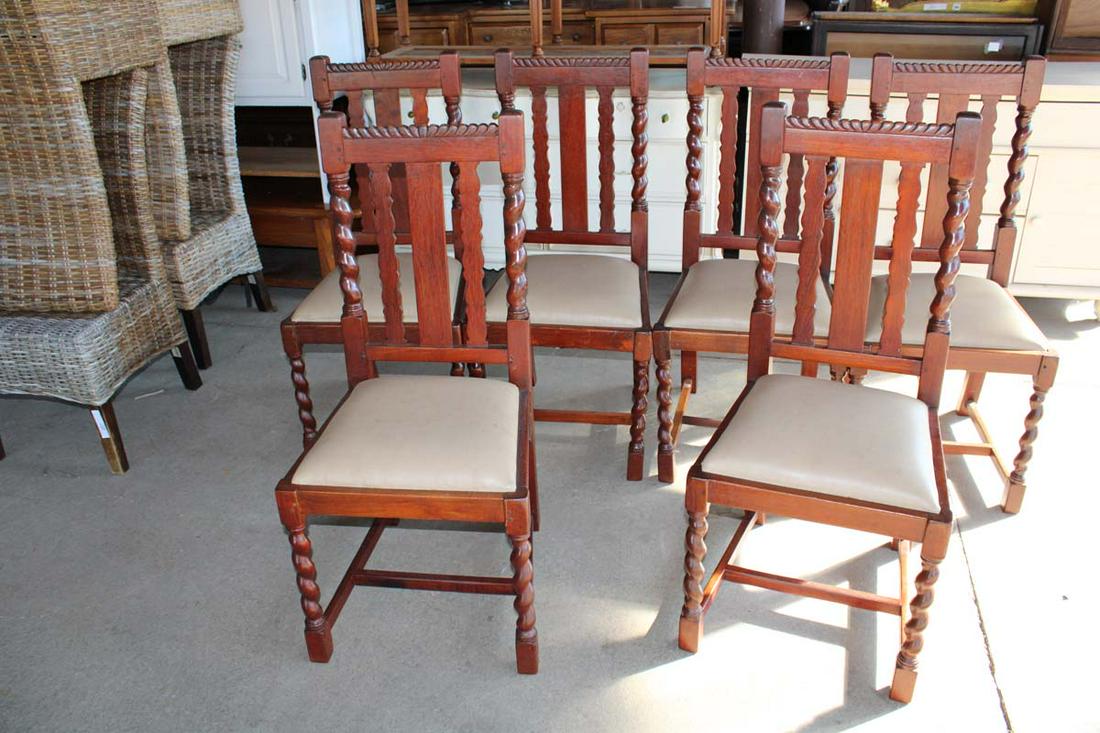 Set 6 antique style mahogany dining room chairs: Set of 6 antique style mahogany dining room chairs approx. 19" w x 18" d x 42" h seat height 18"