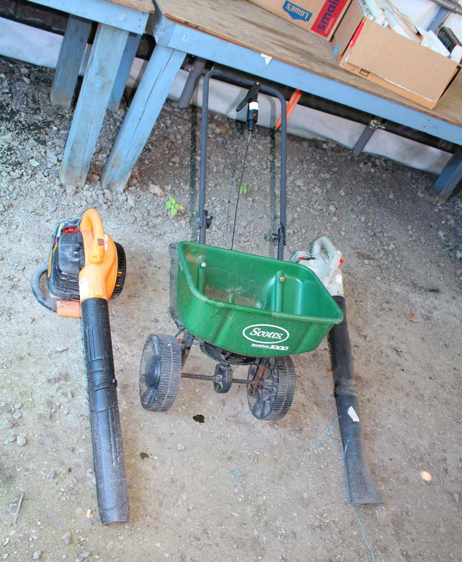 2 gas leaf blowers and a seeder (1 of 4)