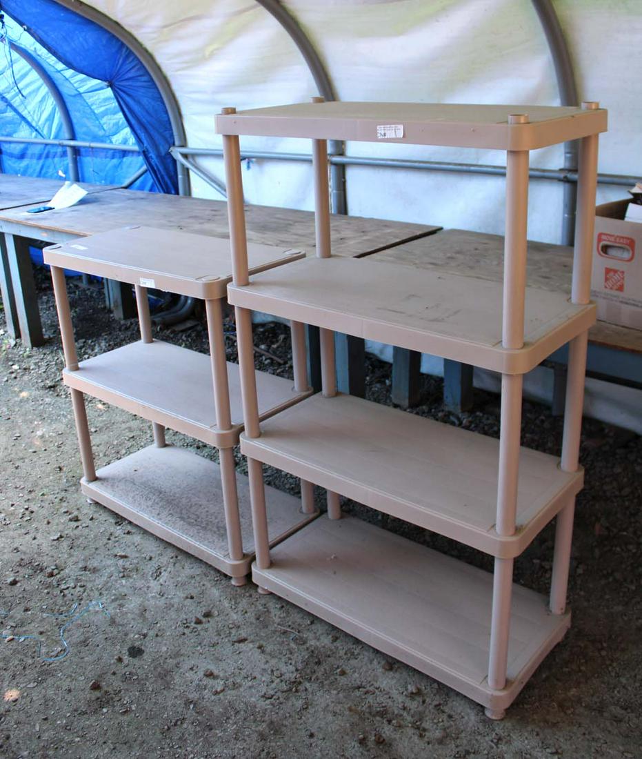 2 plastic racks (1 of 2)