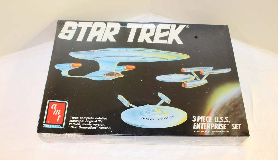 Star Trek 3pc USS Enterprise model set (1 of 5)