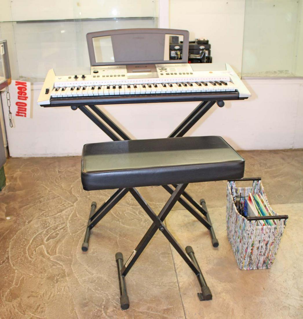 Yamaha PSRE431 Keyboard with stand and more (1 of 6)