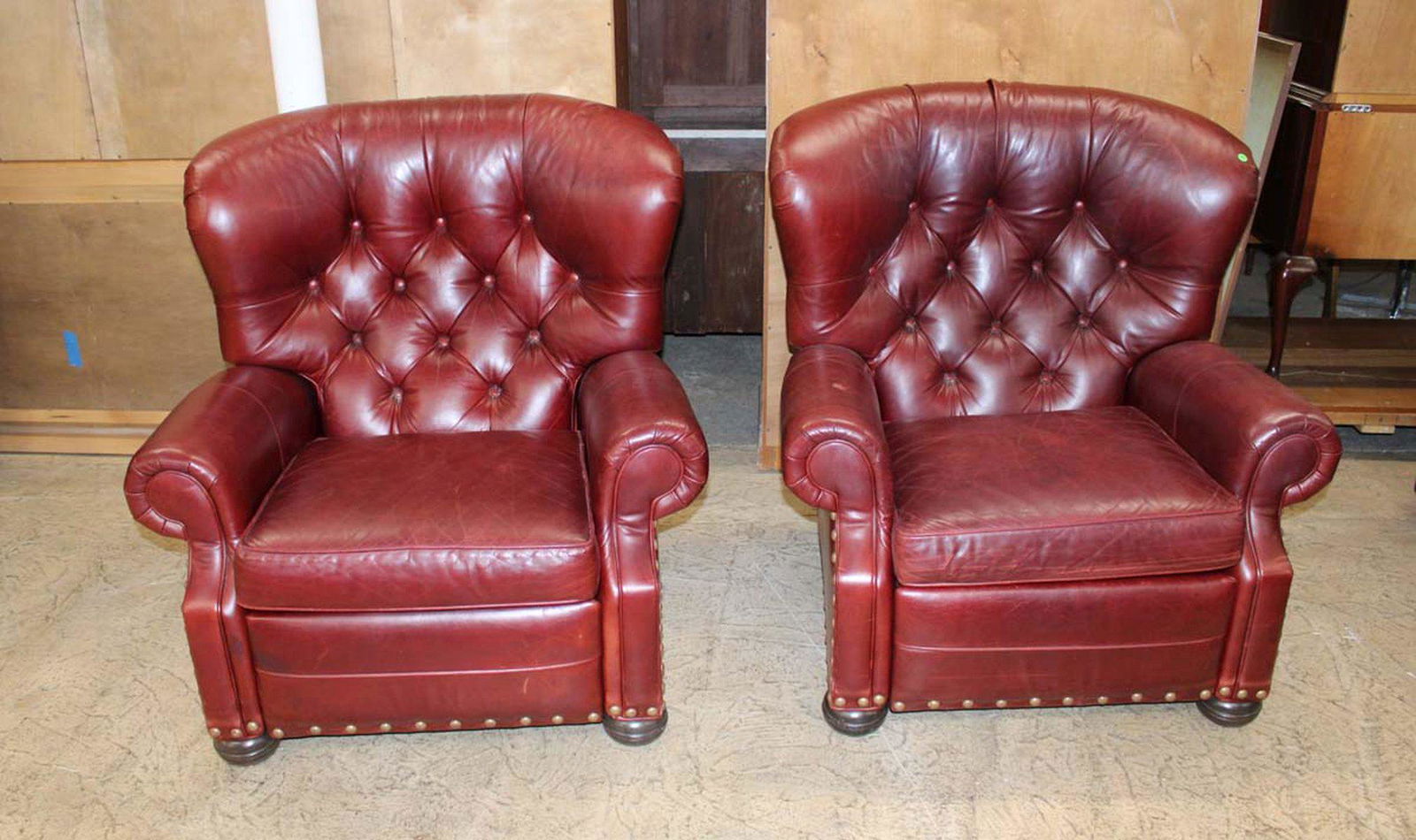 PR Ethan Allen leather and tacked reclining club chairs Nov 27, 2022
