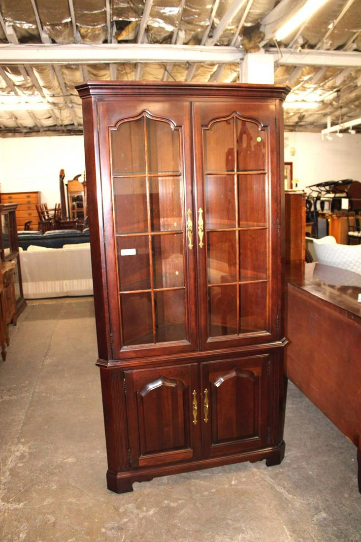Thomasville sale corner cabinet