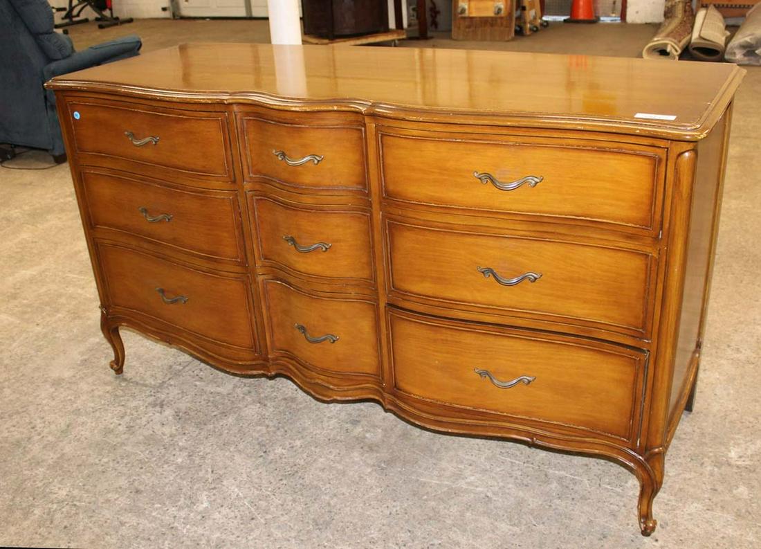 Vintage Drexel solid cherry 9 drawer low chest (1 of 7)