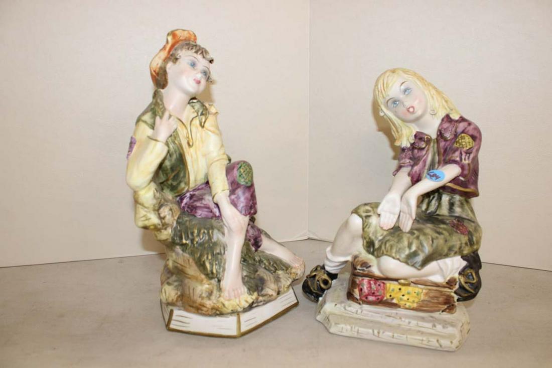 Pair of Italian porcelain figures (1 of 7)