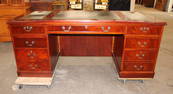 Contemporary mahogany 3 part leather top executive desk with key