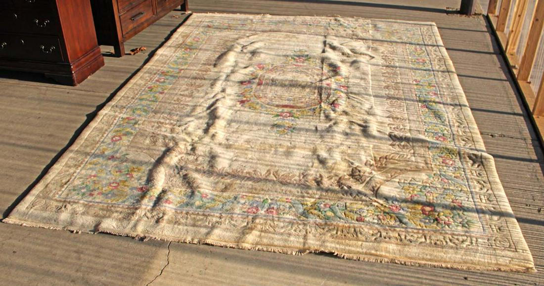 Vintage Chindia 9' 12' hand woven Aubusson style rug: Vintage Chindia 9' 12' hand woven Aubusson style rug
