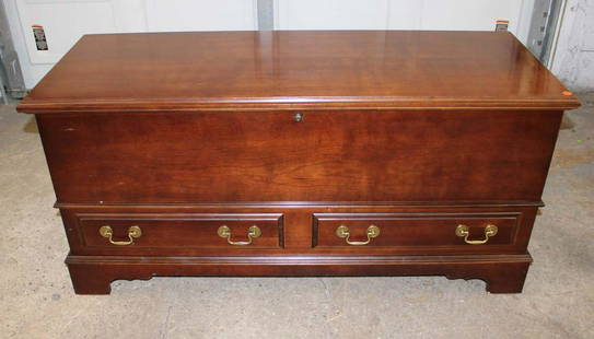 Vintage Lane Legacy Collection cherry love chest with cedar lined interior: Vintage Lane Legacy Collection cherry love chest with cedar lined interior approx. 50" w x 19" d x 24" h