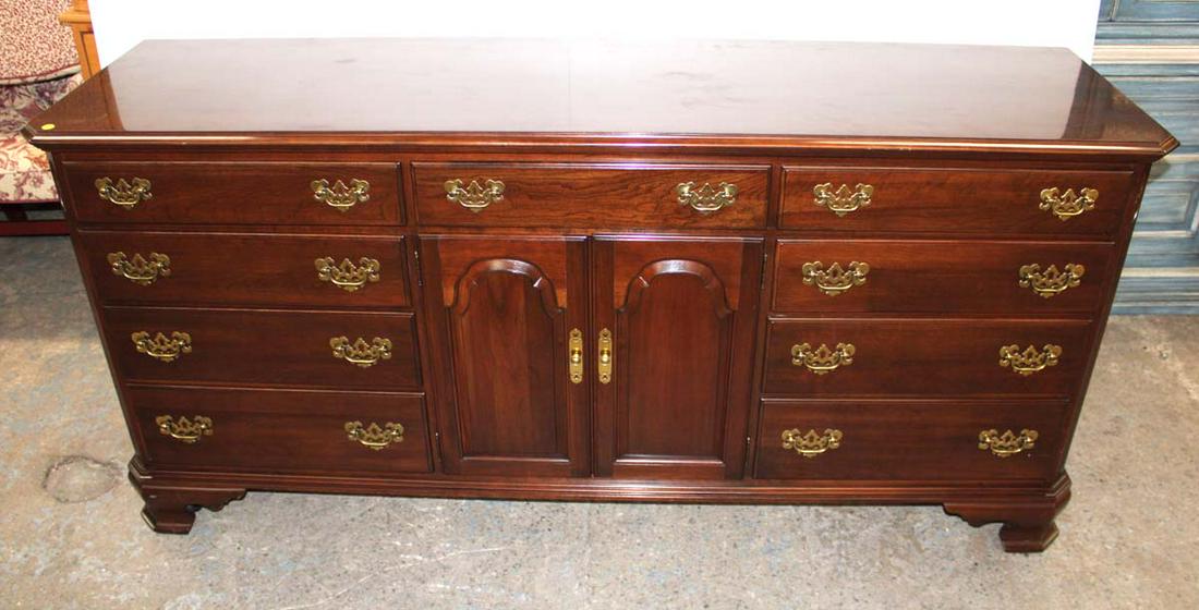 Ethan Allen solid cherry 9 drawer 2 door fitted interior low chest (1 of 4)