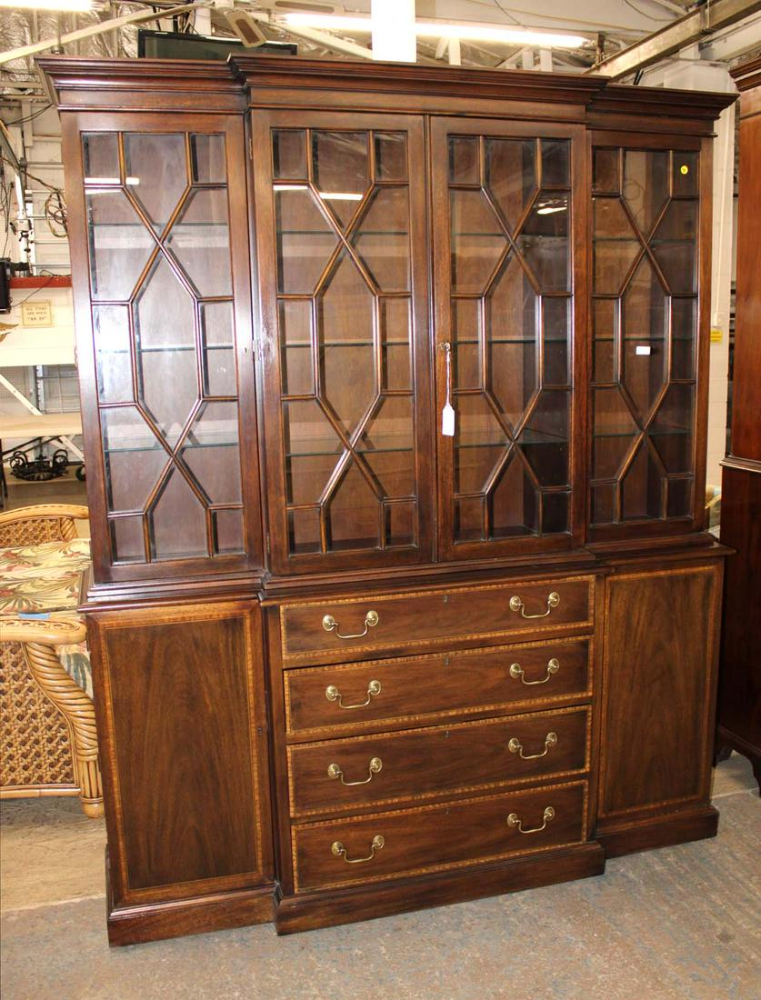 Henkel Harris 2pc solid mahogany 4 door china cabinet with individual pane glass and key (1 of 5)