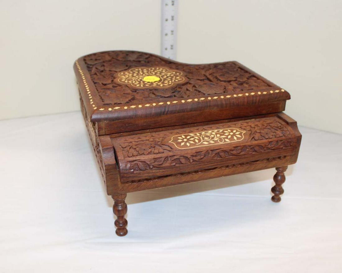 Fred Zimbalist heavily carved piano Swiss music box with Thornes movement, legs are loose (1 of 5)