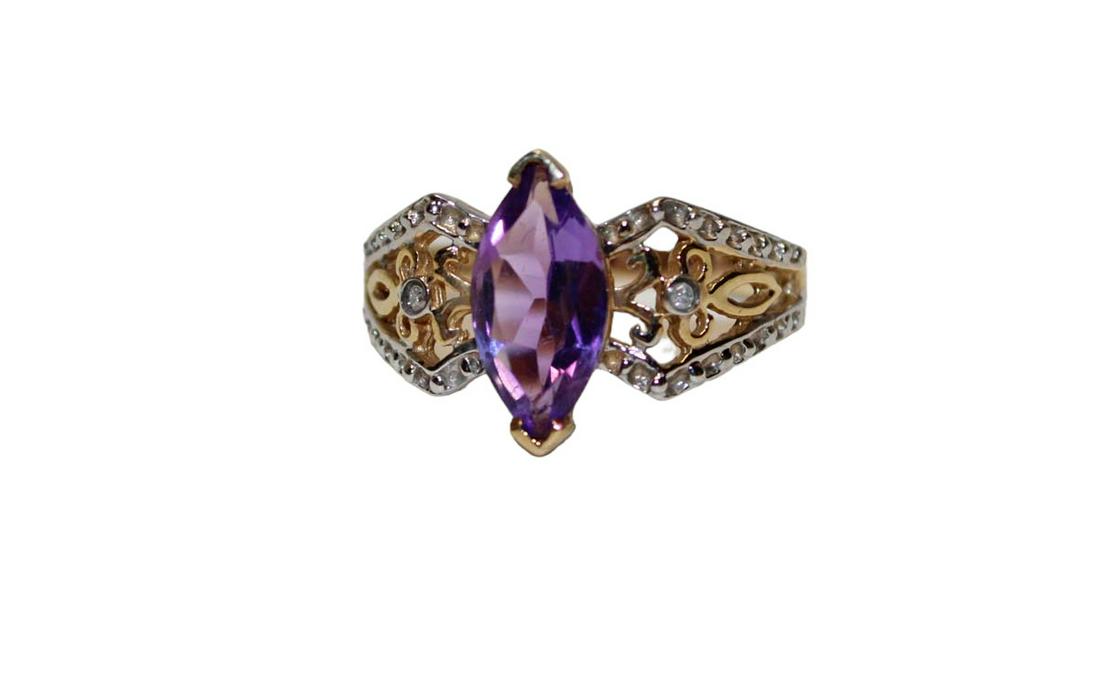 Amethyst and diamond 10K yellow gold ring approx. size 7 (1 of 6)