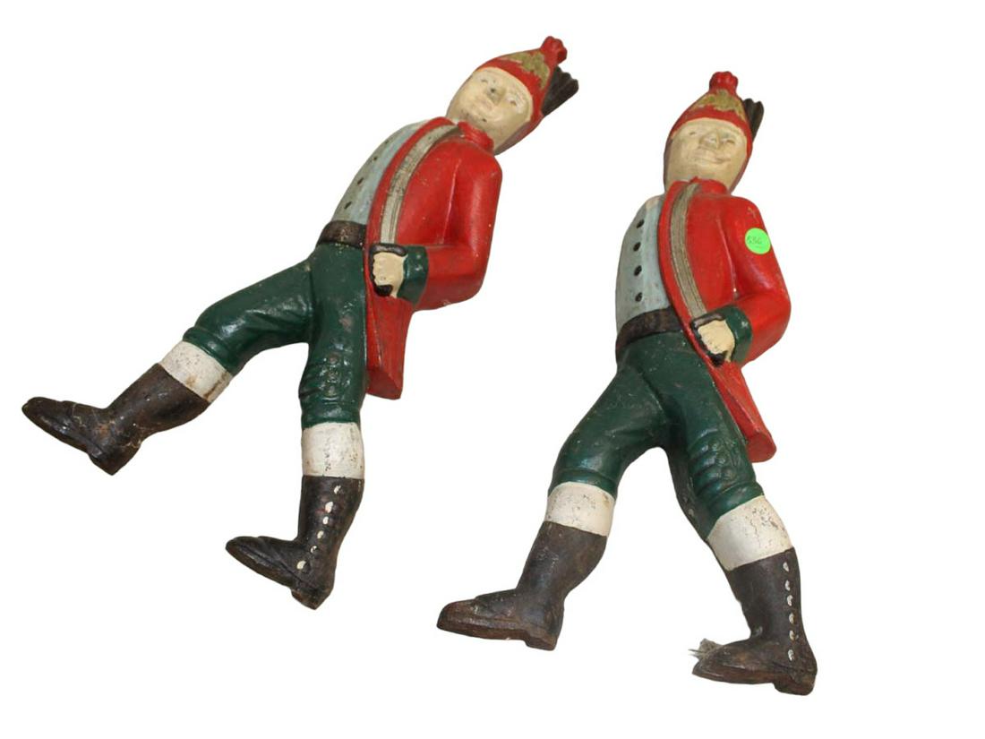 Pair of Vintage cast iron Colonial style fire andirons (1 of 4)