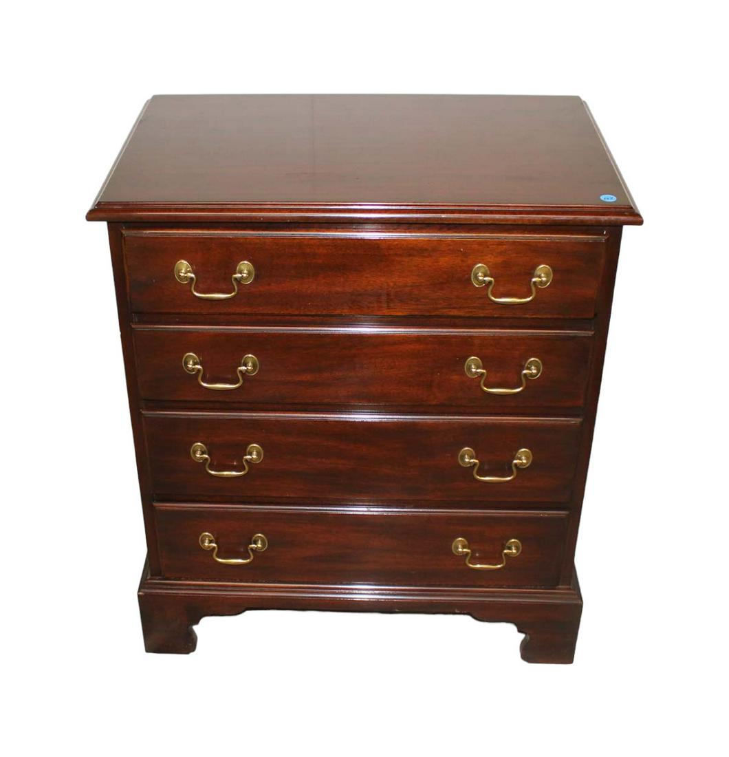 Henkel Harris solid mahogany 4 drawer nightstand (1 of 7)