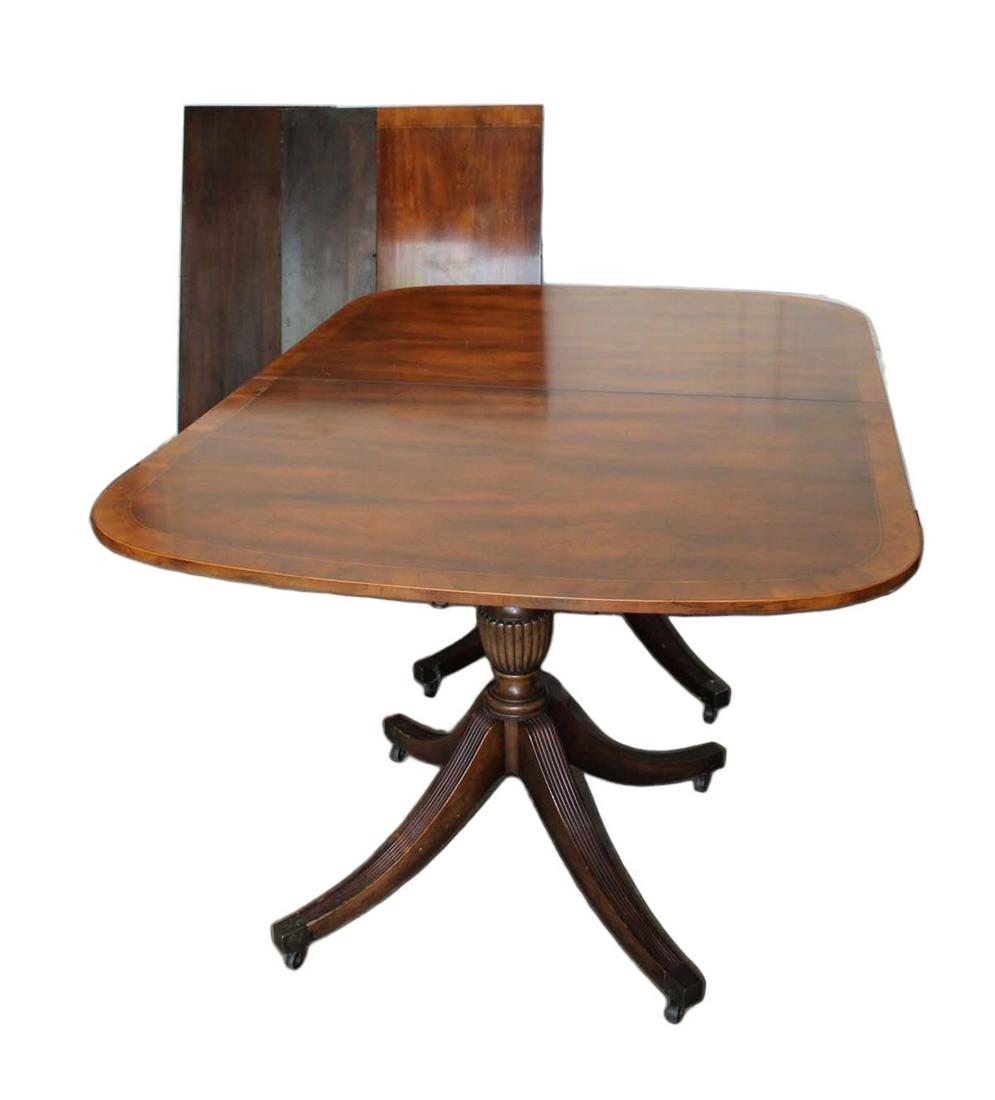 Vintage banded mahogany dining room table with (3) 17.5" leaves attribute to Baker Furniture (1 of 6)