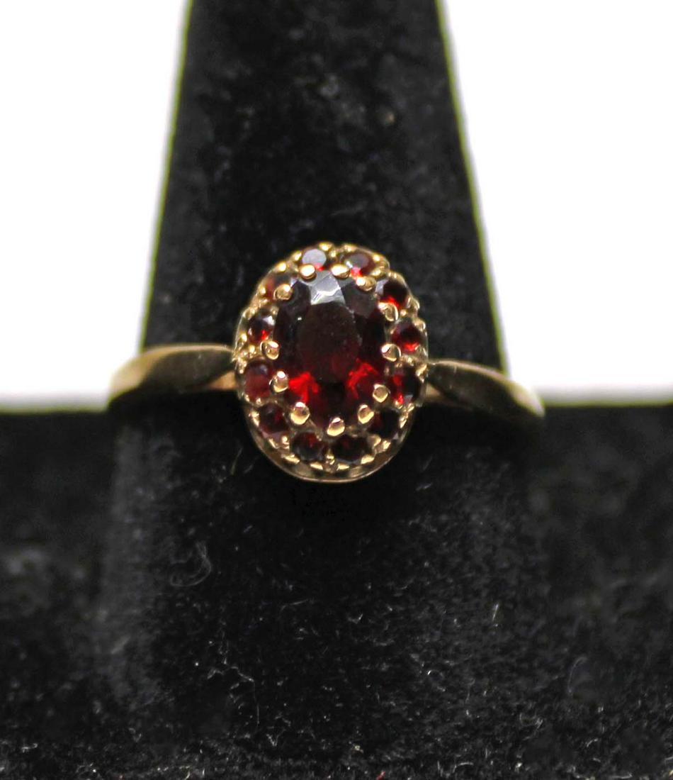 Garnet in 9kt yellow gold ring, cut back, can be soldered, approx. 7.5 (1 of 3)