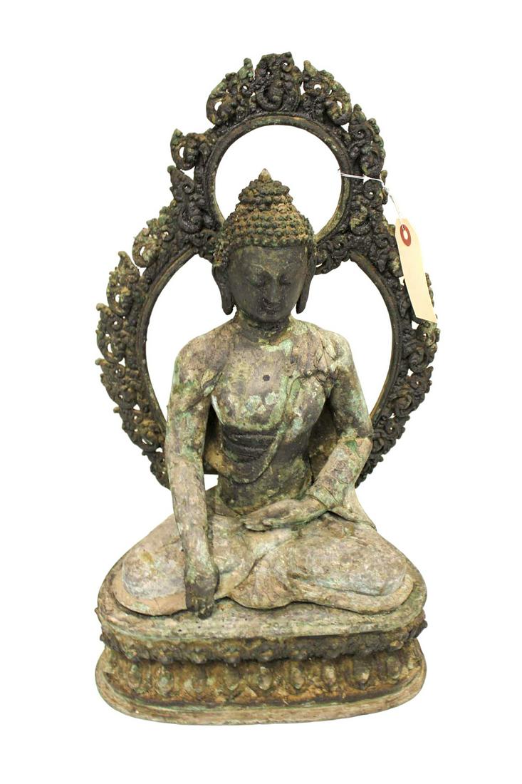 Asian 2 part bronze Shakyamuni sitting Buddha: believed to be 19th to Early 20th Century, South to (1 of 6)