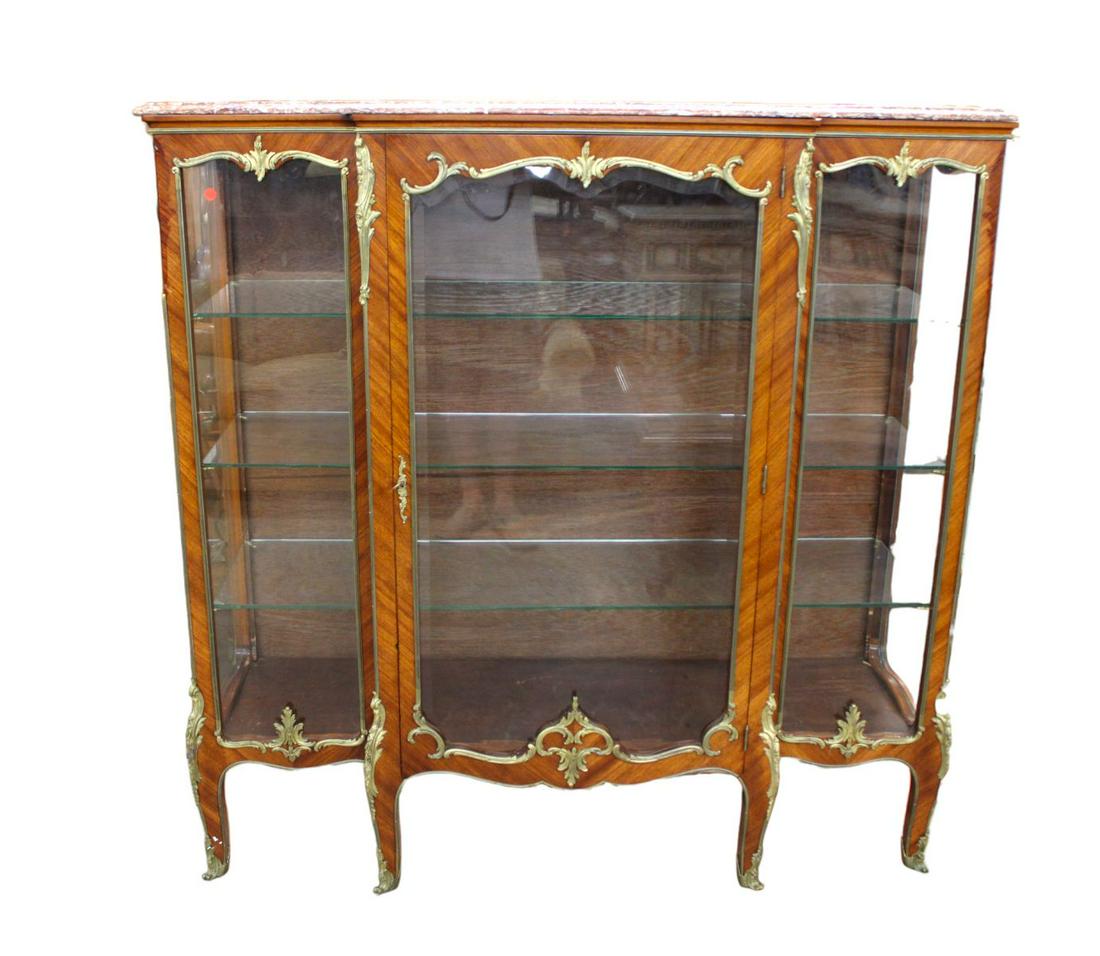 Display cabinet with heavily carved bronzes, Best of France, satinwood, marble top, one door, glass (1 of 7)