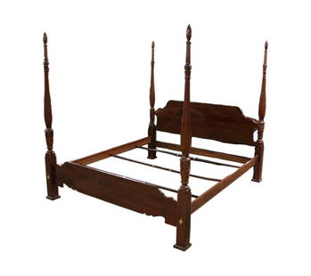 Solid mahogany king 4 poster bed, traditional with rails: Solid mahogany king size 4 poster traditional bed with rails, in good condition, structurally sound, 82"w x 92"l x 82"h