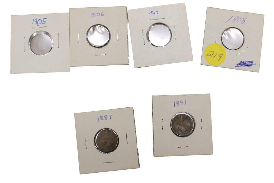 6 US Indian Head pennies various dates (1 of 2)