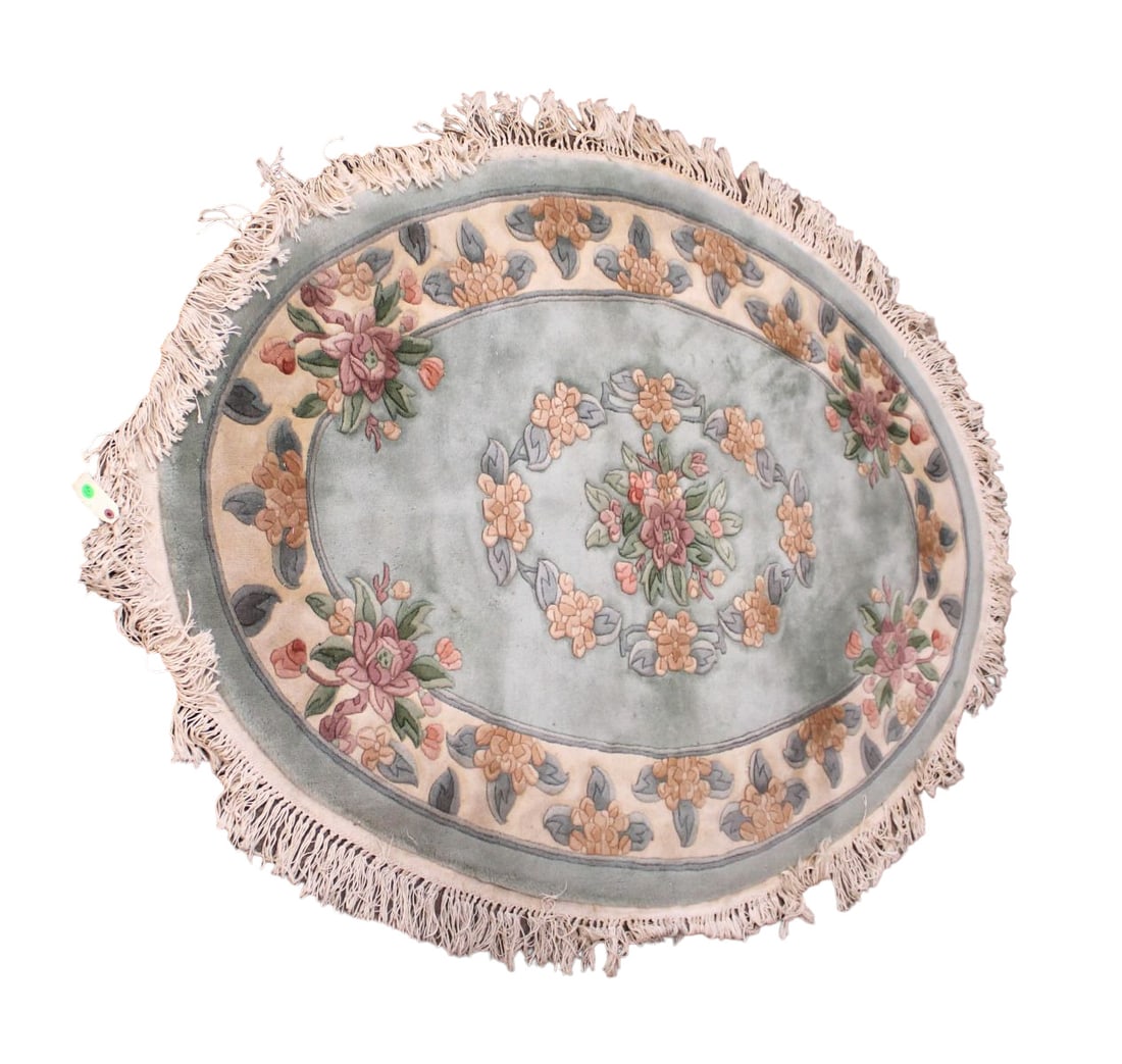 Vintage 4' x 6' oval Chinese Aubusson sculptured carpet rug, may need cleaning, no noticeable odors (1 of 2)