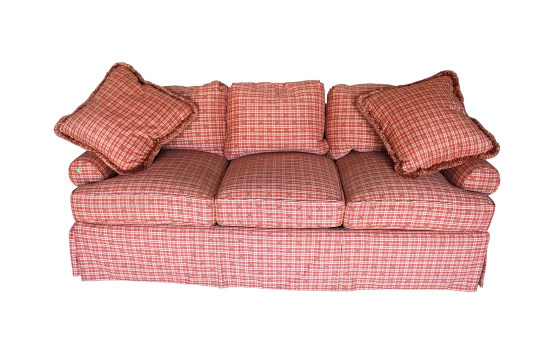 Quality country upholstered 3 cushion sofa (match to lot 569) (1 of 4)
