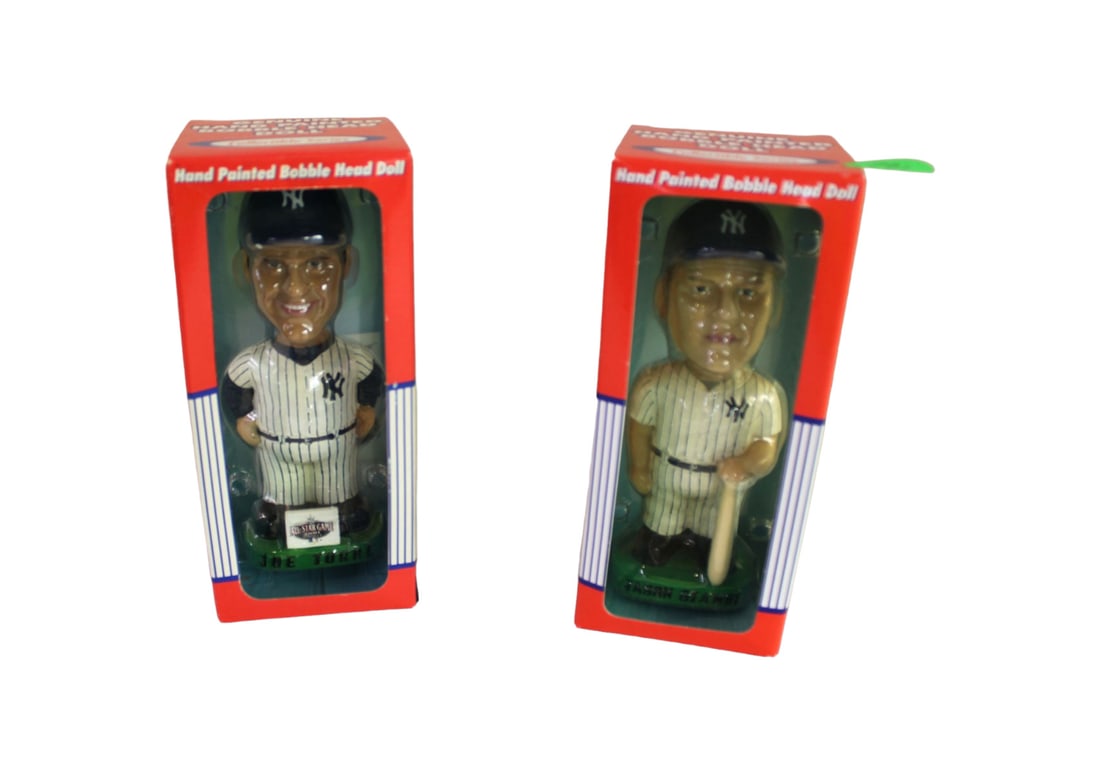 2 New York Yankees Vintage bobbleheads, mint in box (1 of 2)