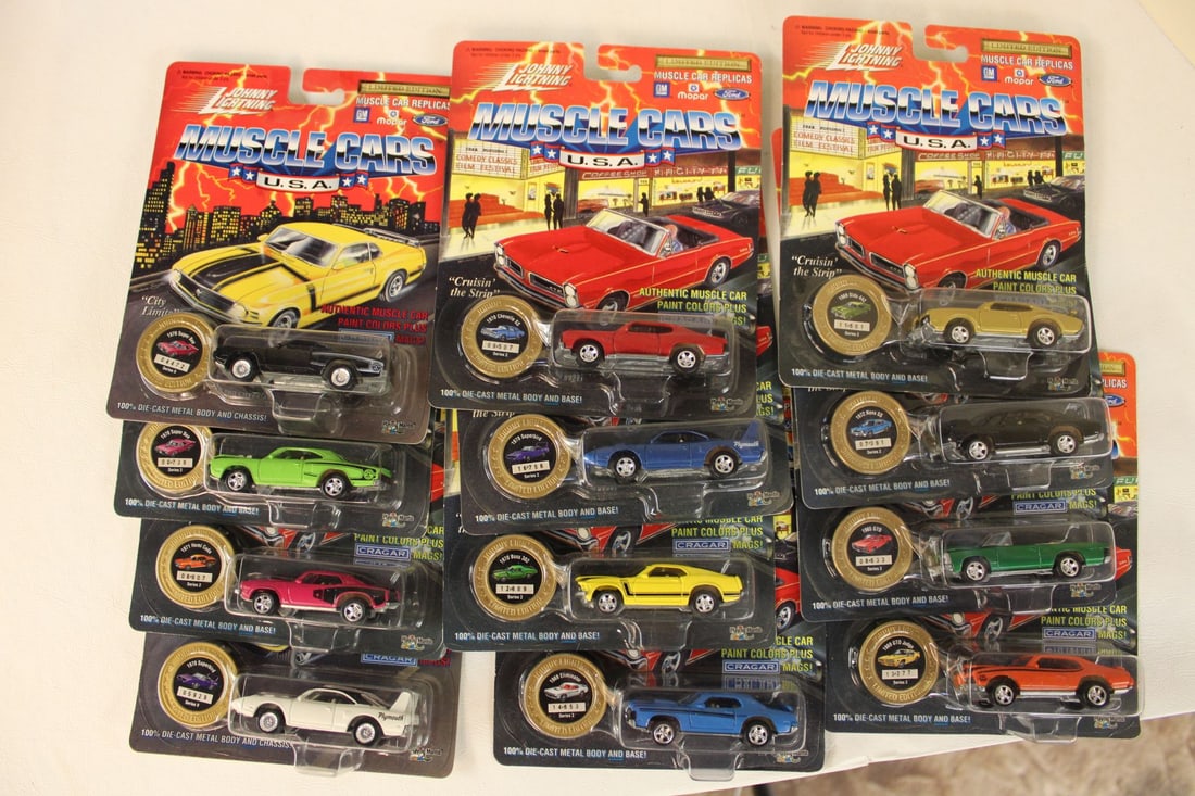 12 Johnny Lighting Muscle Car Replica Series,  original packaging not opened (1 of 3)