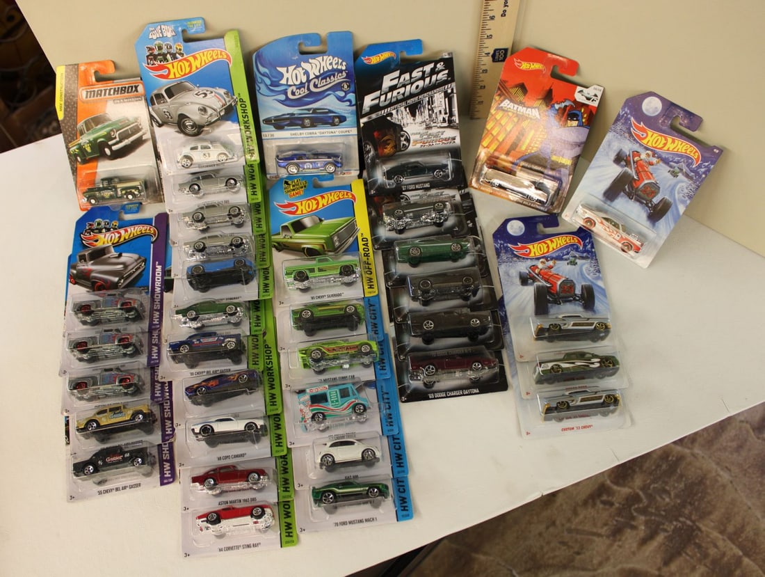 35 Hot Wheels, mixed series,  original packaging not opened (1 of 2)