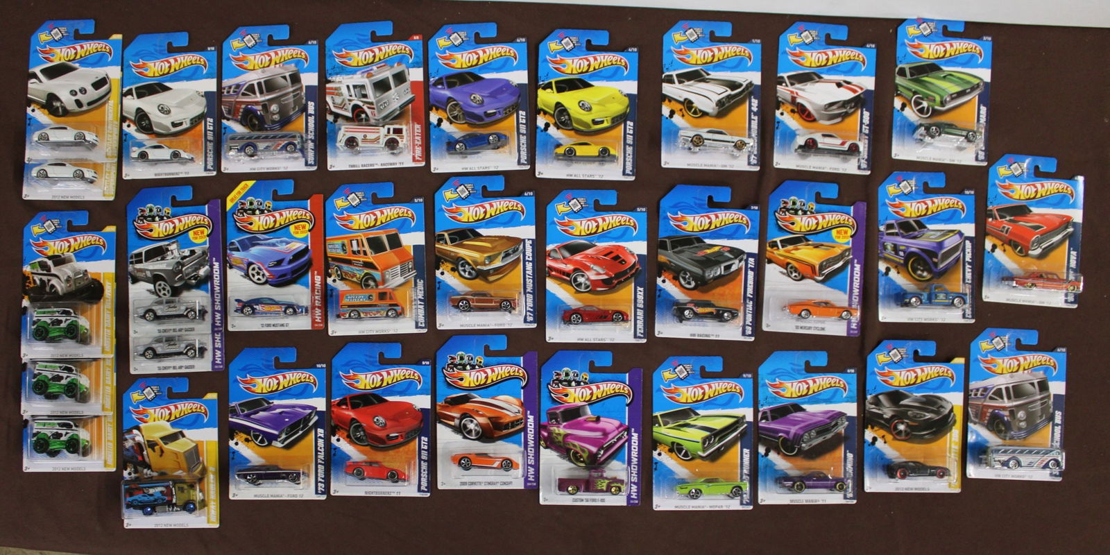 32 Hot Wheels, various series, unopened (1 of 4)