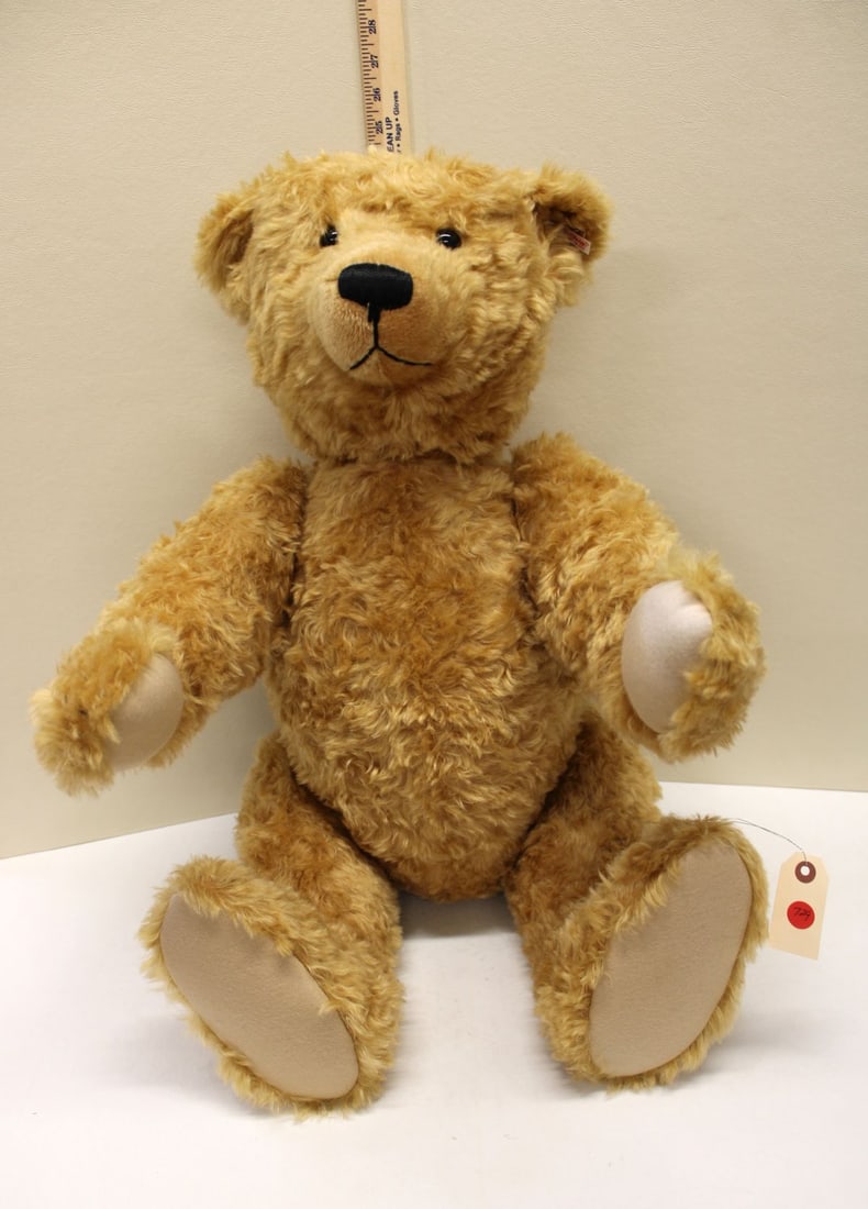 Vintage Steiff 24" Jointed Growler Teddy Bear, structurally sound and in good condition (1 of 6)