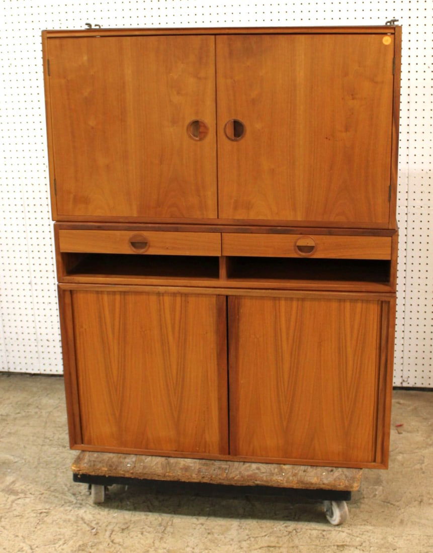 MCM 3 Part Floating Modular Unit Bar Cabinet (1 of 12)