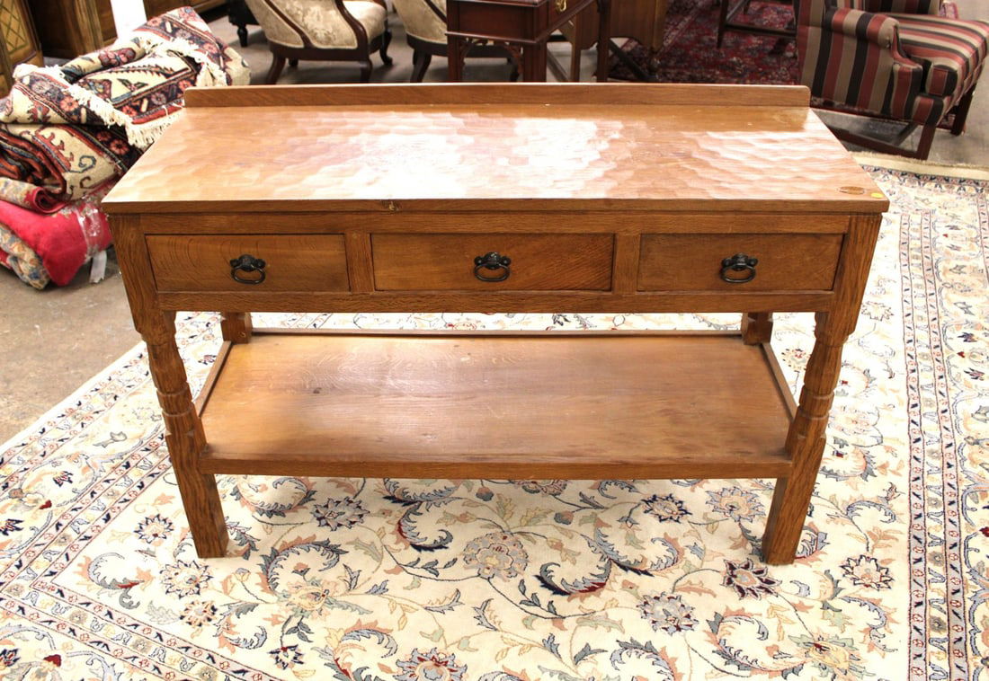 Oak Server, Derek Slater, Fisherman, Yorkshire Critter Coll. (1 of 6)