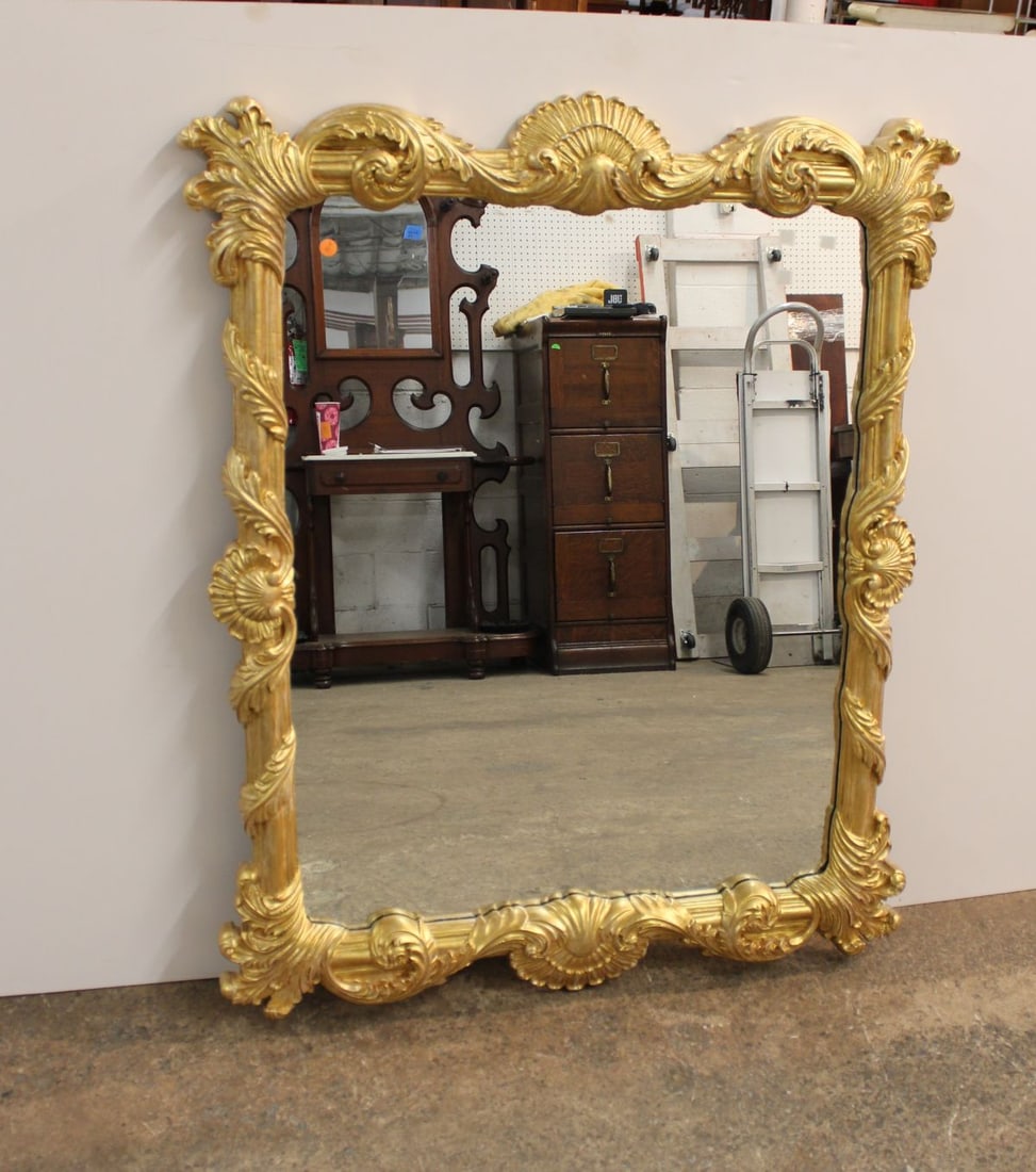 LaBarge Shell carved and Scalloped Decorator Mirror (1 of 4)